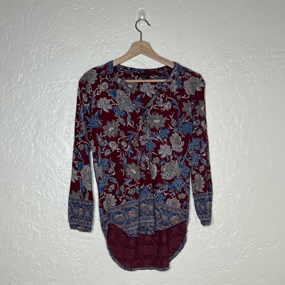 Lucky Brand Womens XS Burgundy Floral Paisley Henley High Low Blouse Top